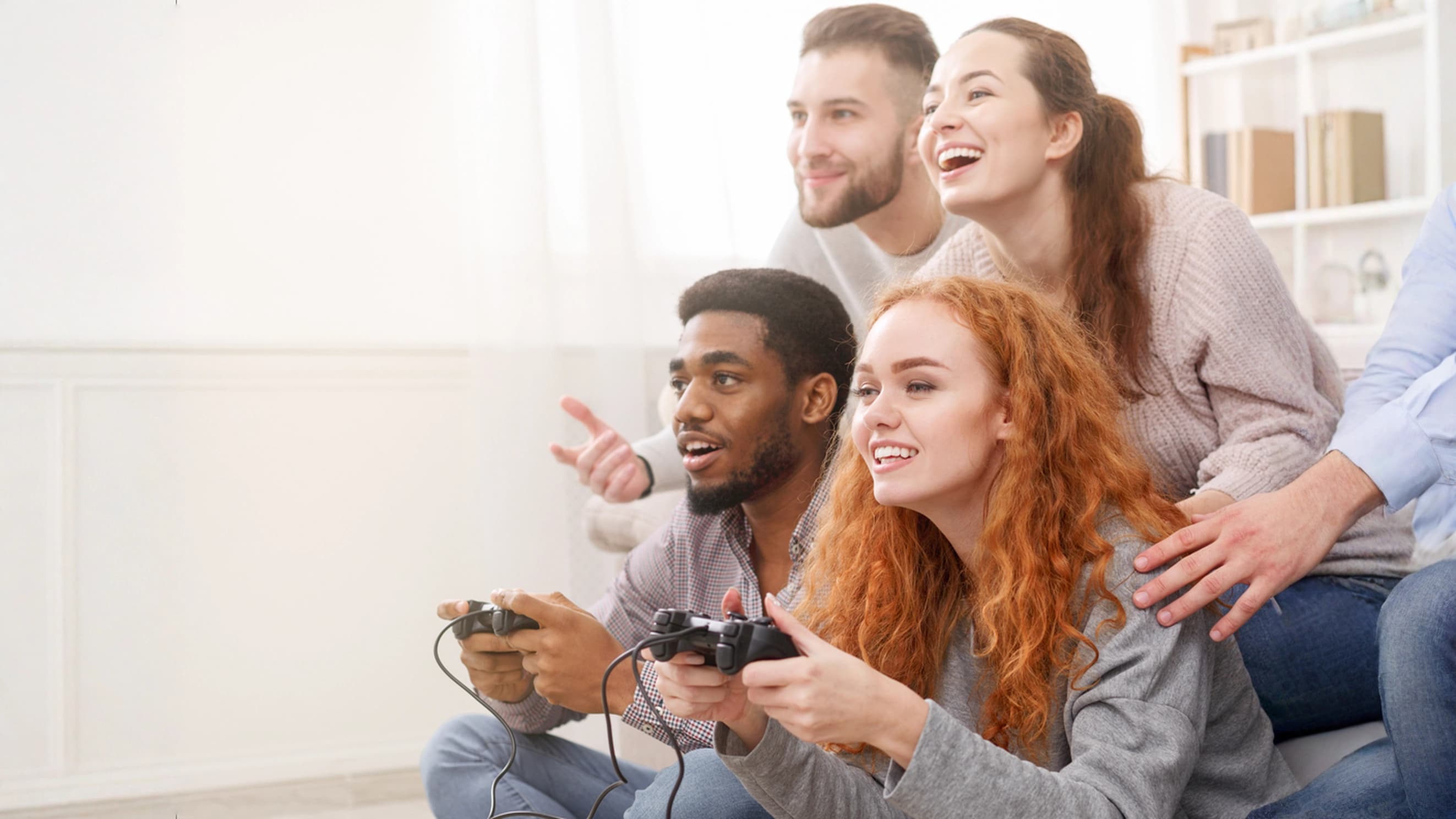 Friends playing games with JYV Desktop audio control